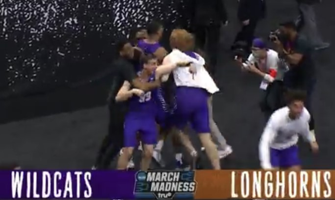 #15 ACU upsets #3 Texas